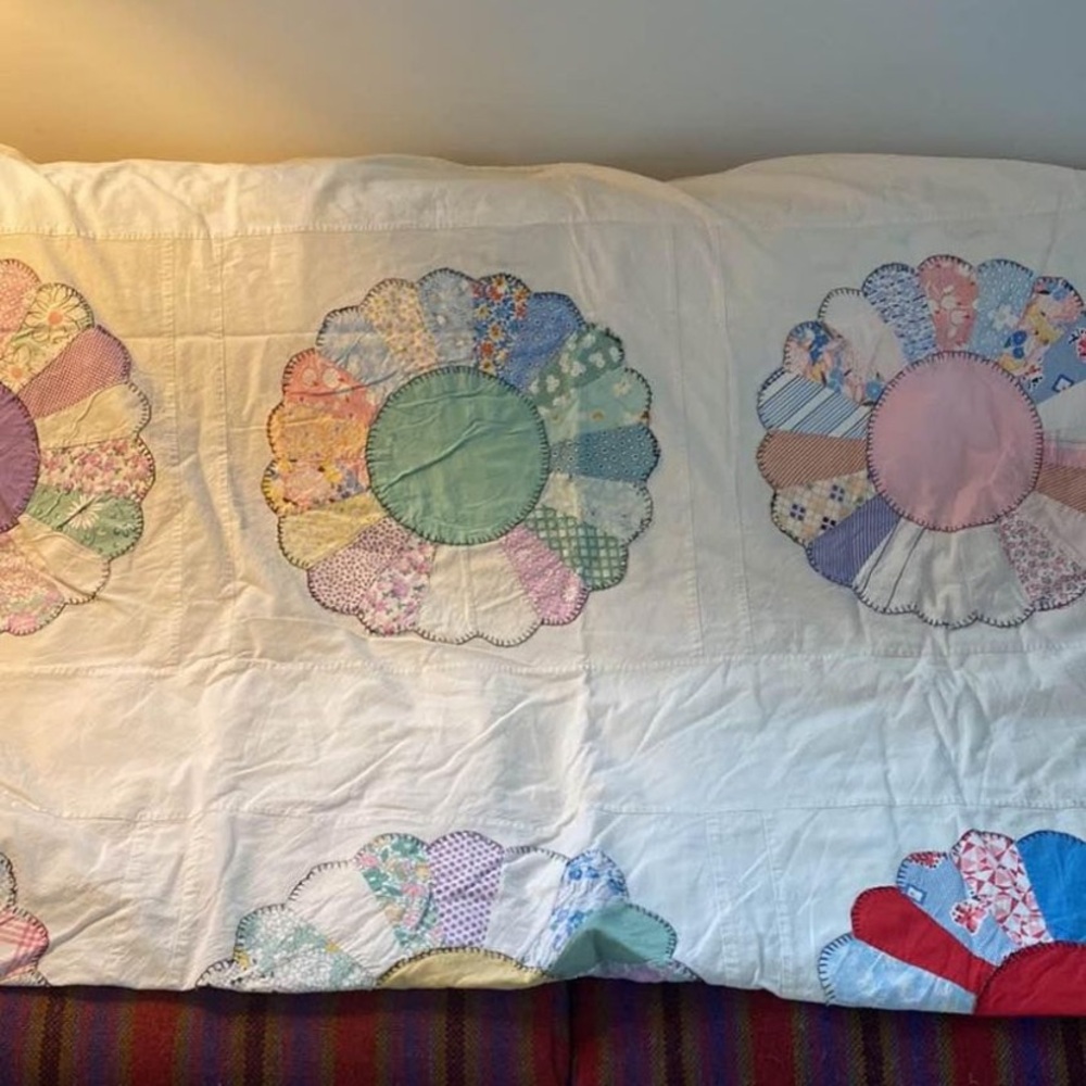 Antique appliquéd Dresden plate quilt top